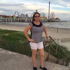 Meet your Posher, Lidia